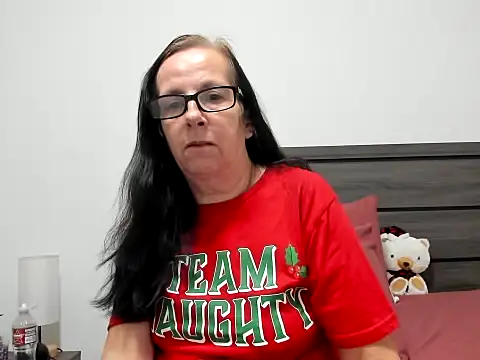 sassypeachgoddess's cam snapshot