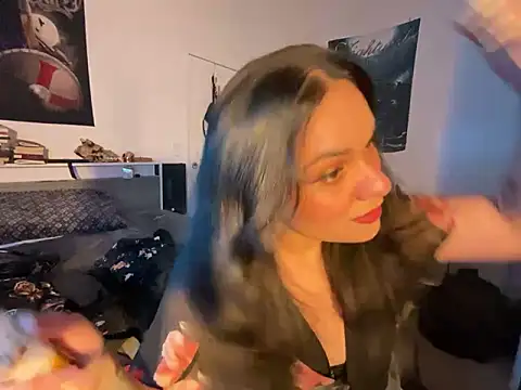 Naughtyghost_'s cam snapshot