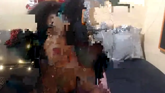 AssSeductress43's cam snapshot