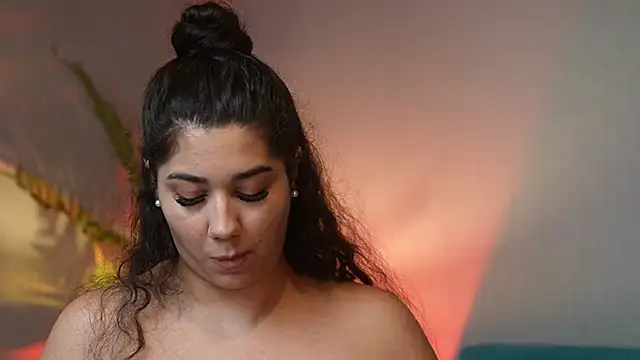 JuliaCoral's cam snapshot