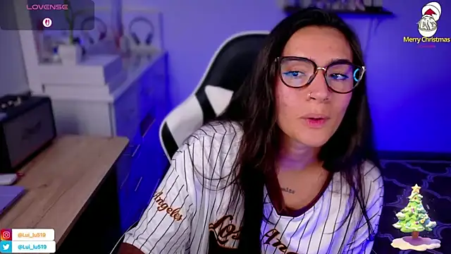 ImLui_lu's cam snapshot