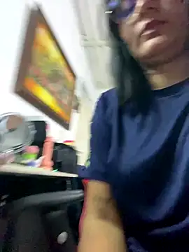 Lucia-Candy's cam snapshot