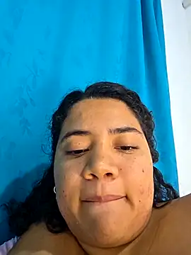 Watagatapitusberry1 live sex cam