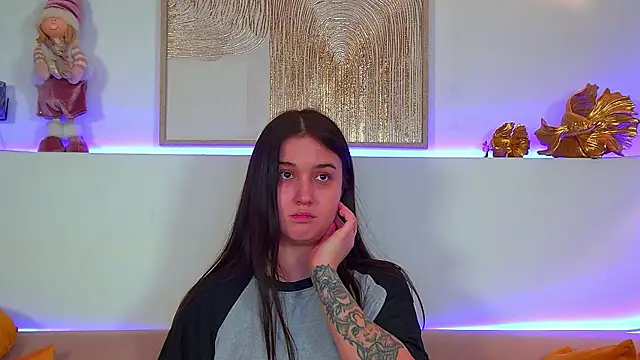 ChristinaMilton live sex cam