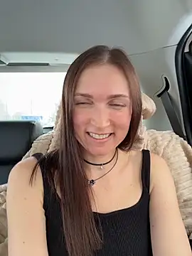 ZaraHill live sex cam