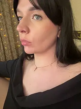 Poly_Nick live sex cam