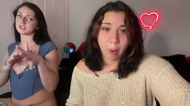 nina_lovez live sex cam