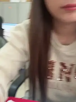 Ruby2000- live sex cam