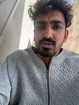 hornyguy271192 live sex cam