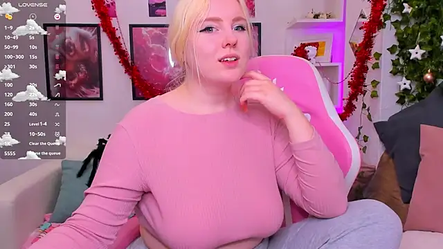 art_lovee's cam snapshot