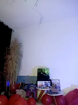 lovely_kitt's cam snapshot