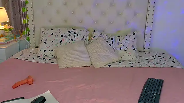 Ariana_girlhots live sex cam