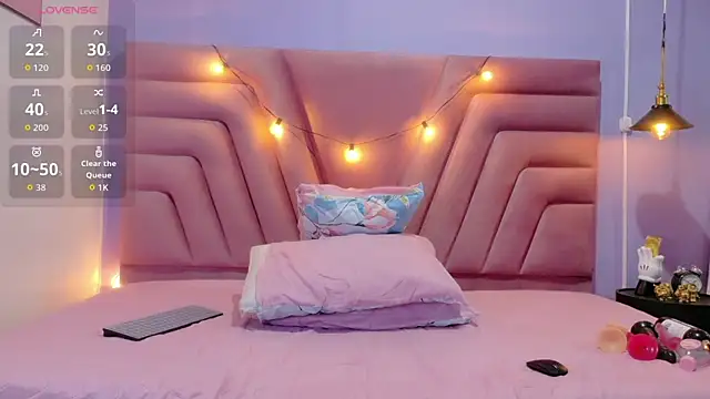 innocenthazel's cam snapshot