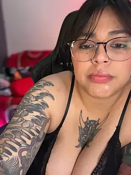 miacanela_xo's cam snapshot