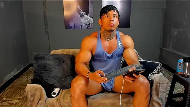 bradley_smith live sex cam