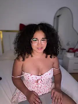 Lucy_wilson5's cam snapshot