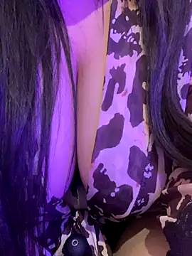 Cameelia's cam snapshot