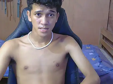 hugekenbigcock's cam snapshot