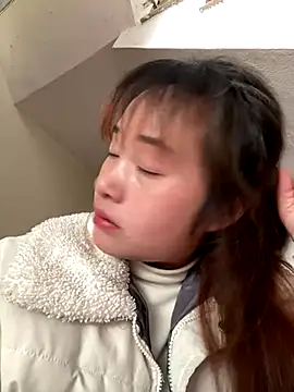 Maiiii99 live sex cam