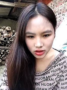 Money_moneylove's cam snapshot