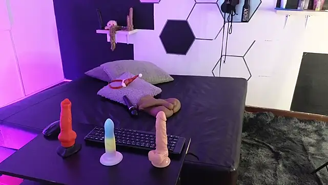 haileycat's cam snapshot