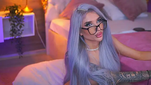 Juicy_Jessye live sex cam