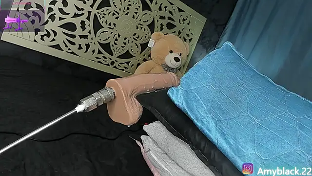 Amyblack__'s cam snapshot