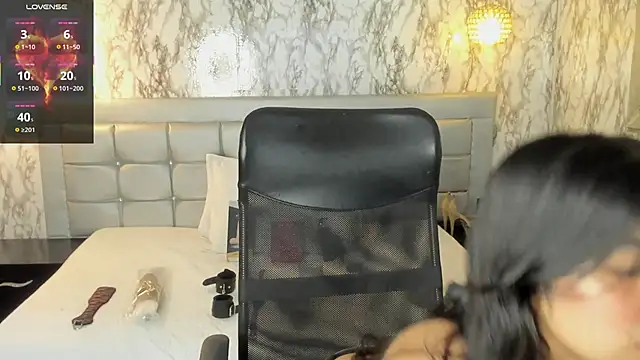 Lana_Sl4ve's cam snapshot