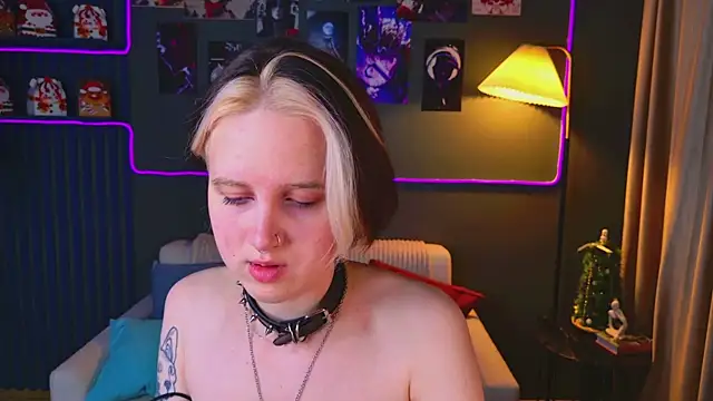 luna_son's cam snapshot