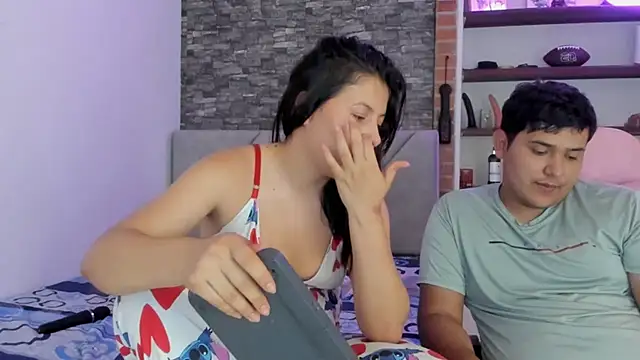 Sexxyy_Couple_ live sex cam