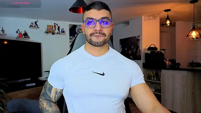 Michael_Diamond live sex cam