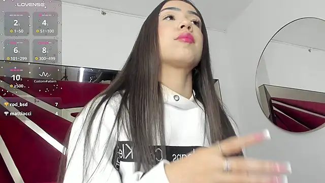 FaloonRoussel live sex cam