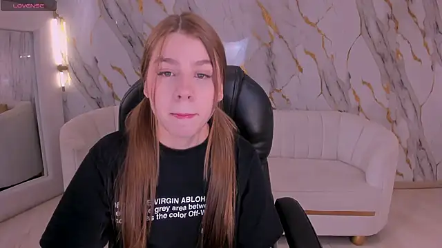 TiffannySins's cam snapshot