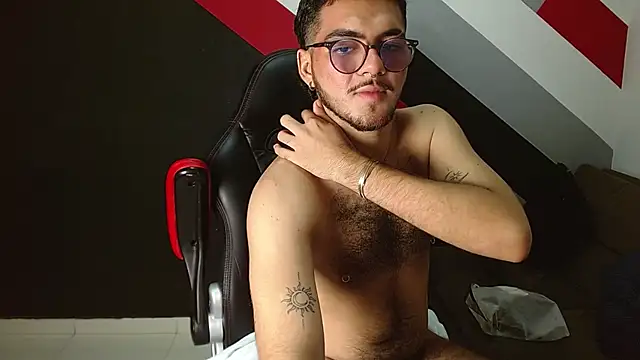 Zac_Golden's cam snapshot