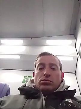 openlegsforyou's cam snapshot