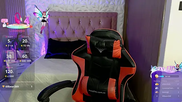 ashleylove_prg's cam snapshot