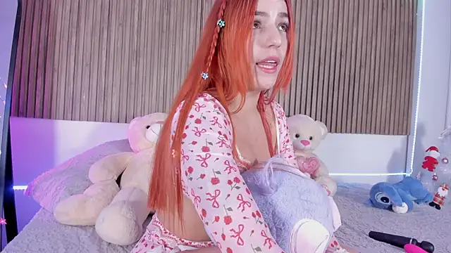 Hayley-Fox's cam snapshot