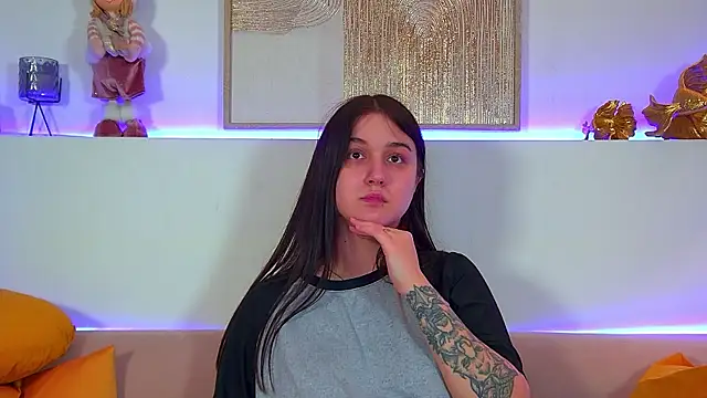 ChristinaMilton's cam snapshot