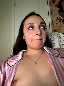 CharmingMaddie's cam snapshot