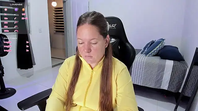 tamy_shine87's cam snapshot