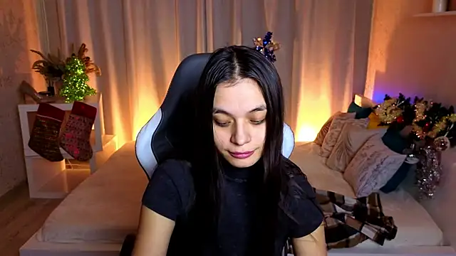 Leila_Hefner's cam snapshot