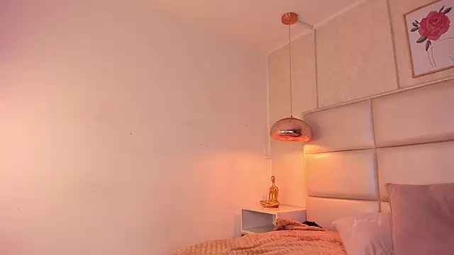 Aily_Yozuko's cam snapshot