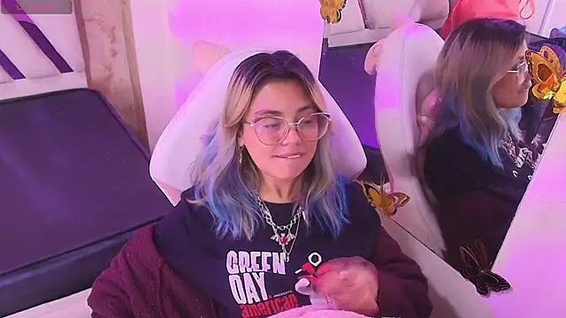 tsuky_nekoo's cam snapshot