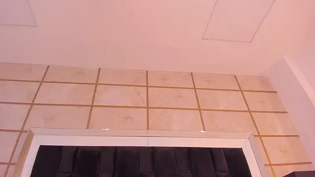 RoxyLior's cam snapshot