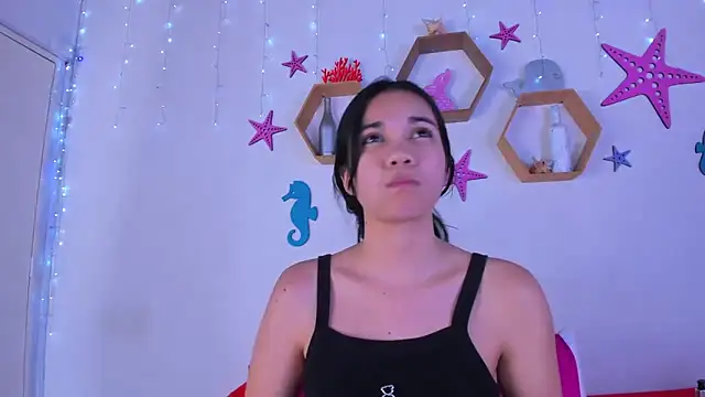 Emiily_Parkerr's cam snapshot