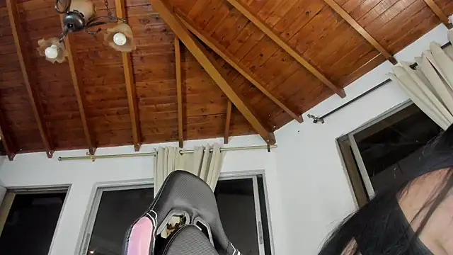 IsaFontanna live sex cam