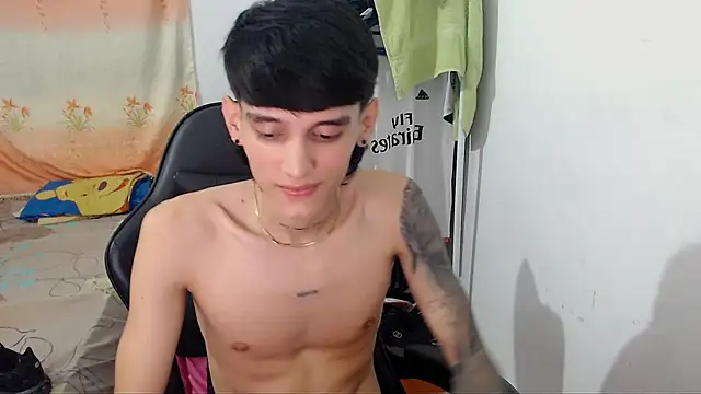 Sweett_Boyy's cam snapshot