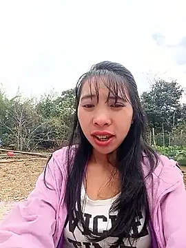 emaame68's cam snapshot