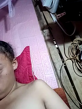 llomayy-love's cam snapshot