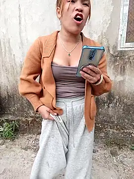 Melylyna's cam snapshot